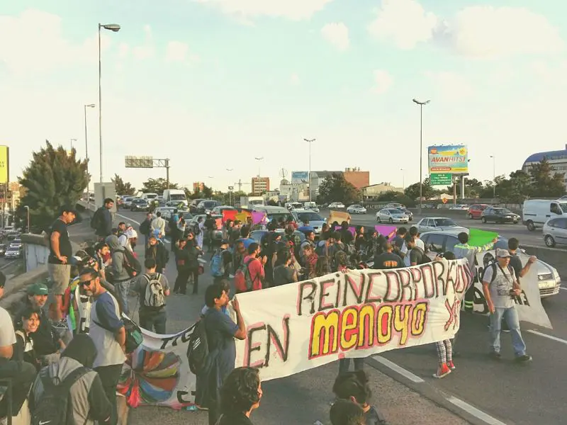 Trabajadores despedidos de Menoyo realizaron corte en Panamericana 
