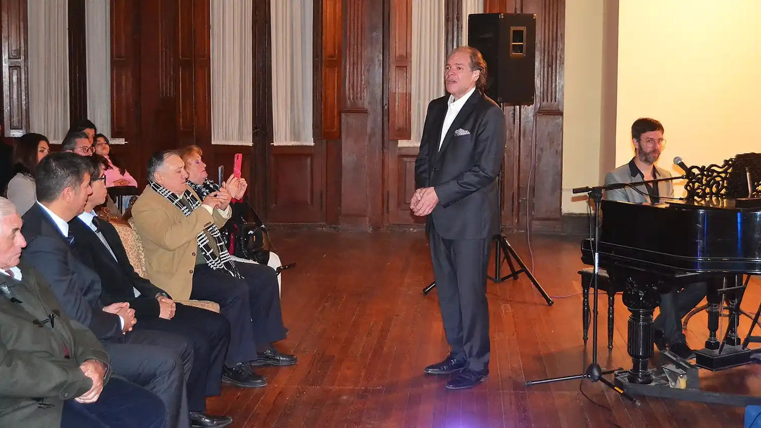 “Reencuentro”: Música, amistad y emociones en el Club Social