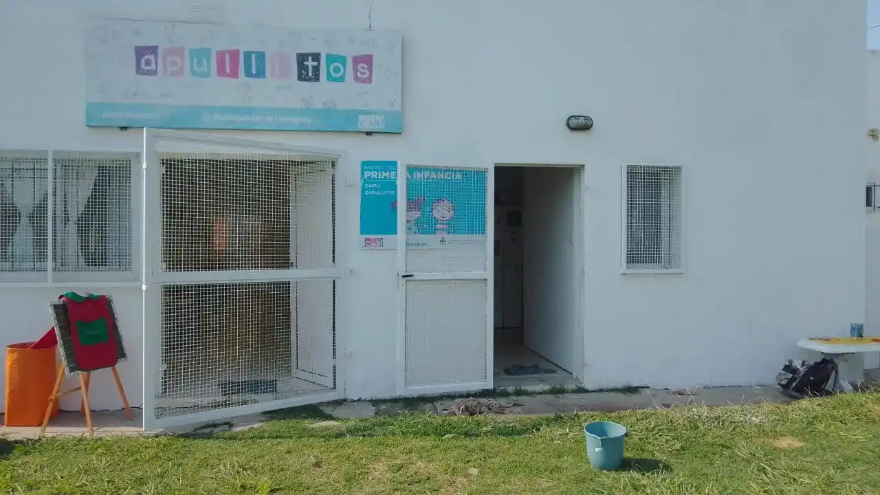 Realizan mantenimiento de los Jardines Maternales