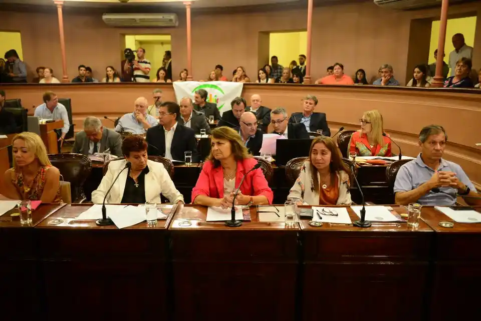 Buscan evitar los cortes de energía eléctrica por facturas impagas