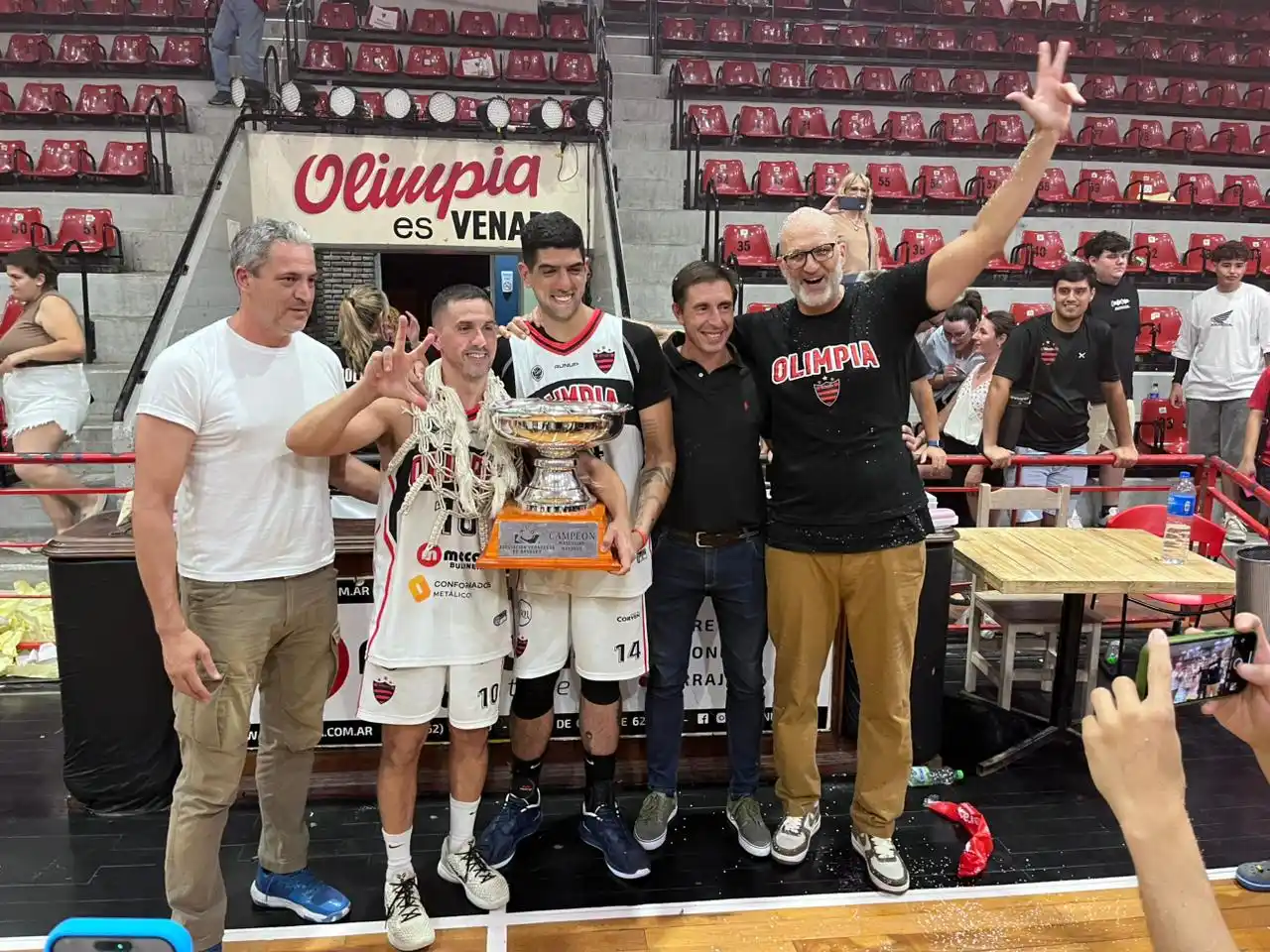 Olimpia Tricampeon - 7