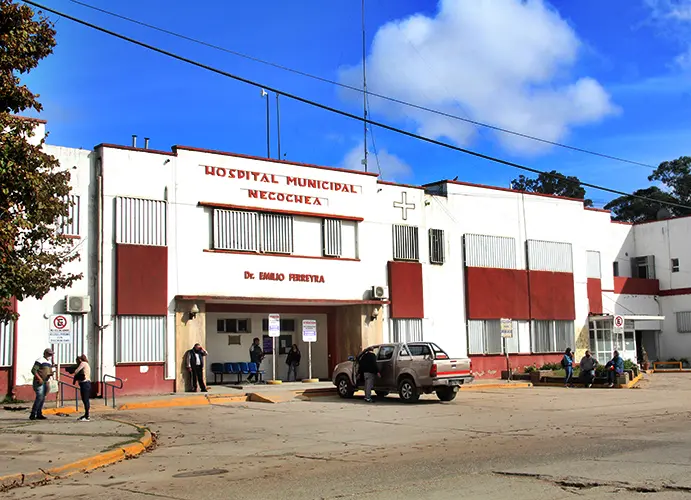 Motociclista atropelló a un peatón en la avenida 75 y se dio a la fuga