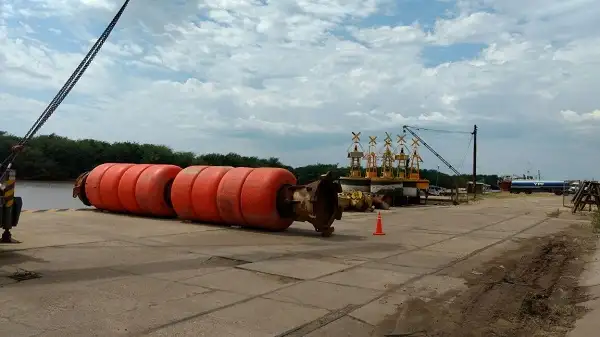 Visita al Obrador de la empresa Jan De Nul en el Puerto de Uruguay