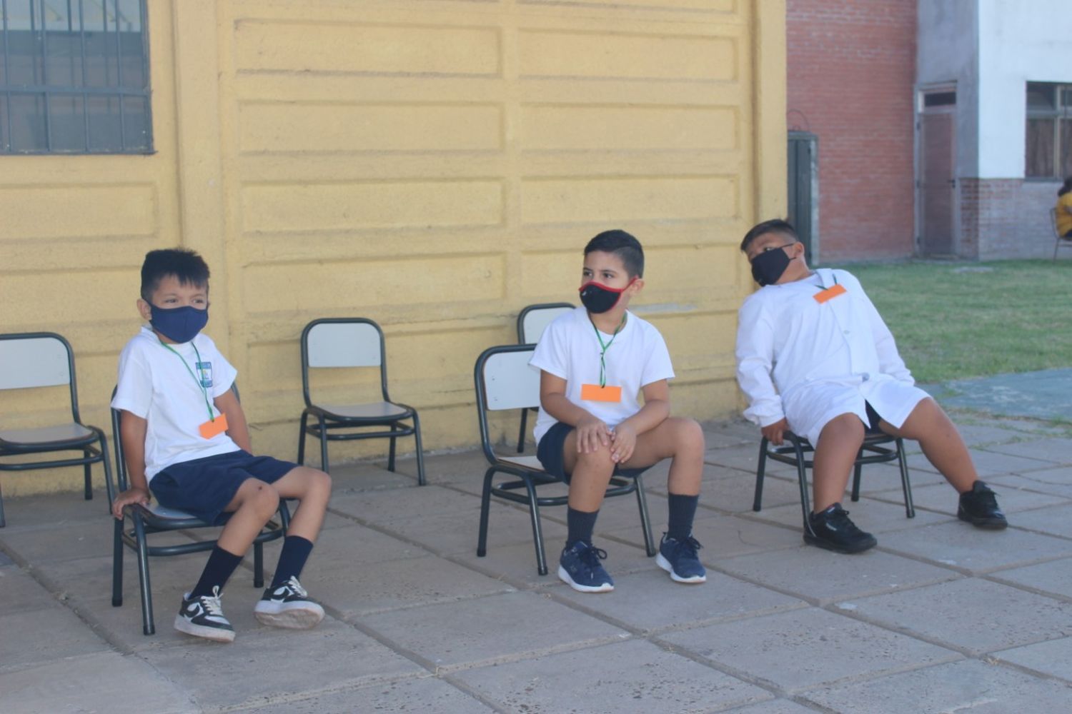 Pese al aumento de infectados, ratificaron la presencialidad en las escuelas