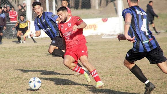 Villa del Parque - Mataderos: un clásico que pondrá al día el torneo