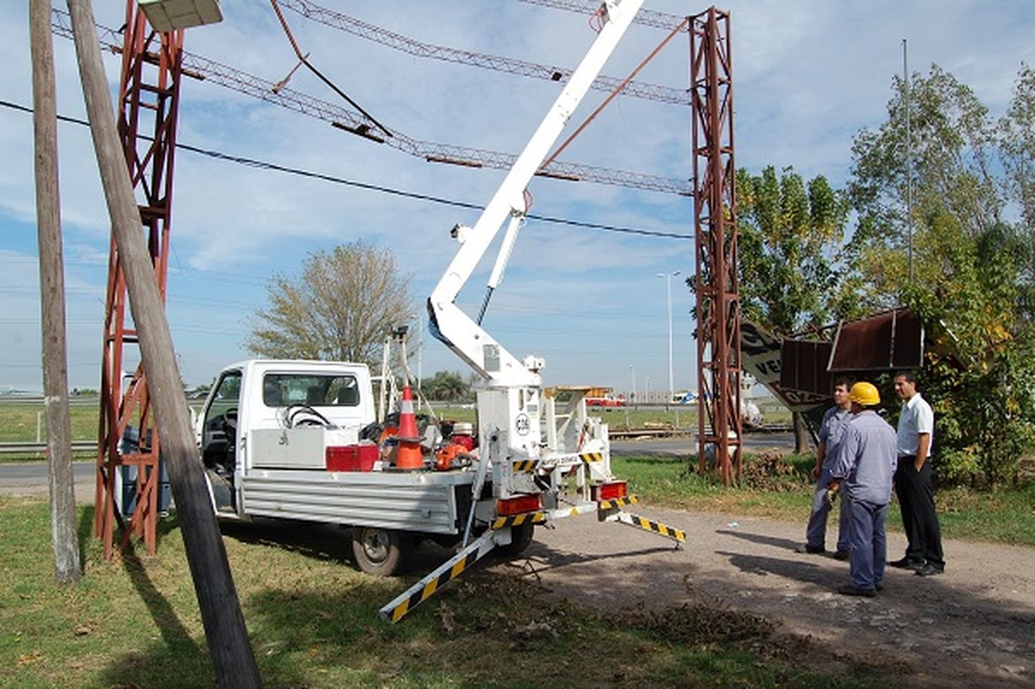 Anunciaron un nuevo corte de luz para el domingo en varias zonas de la ciudad: qué barrios afectará