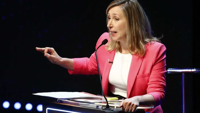 Myriam Bregman: "Milei tiene más millas que Marley"