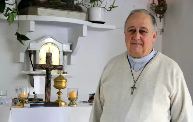 Gualeguaychú: a punta de cuchillo asaltaron al padre Ramos en la parroquia