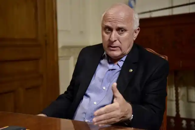 Lifschitz defendió el aumento de la tarifa del agua