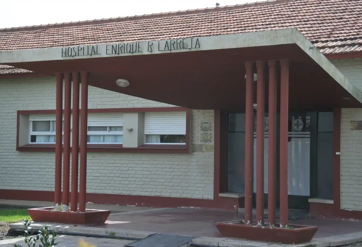 Hospital “Enrique Larreta” de María Ignacia – Vela.