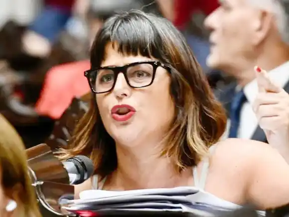 La diputada Gaillard instó a dar quórum y rechazar los decretos delegados del Presidente