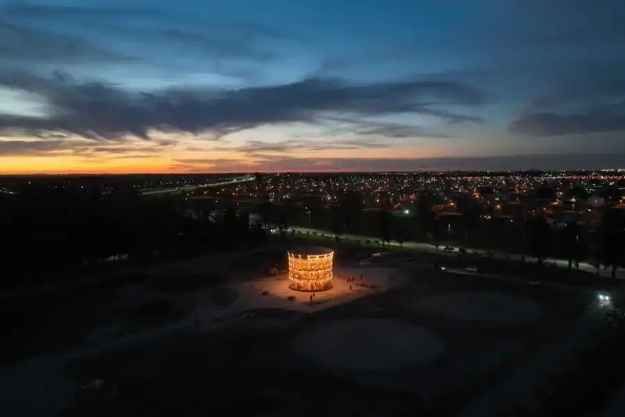 Desde el drone, el imponente carrusel deja su huella en el sur santafesino. Foto: Fernando Nicola