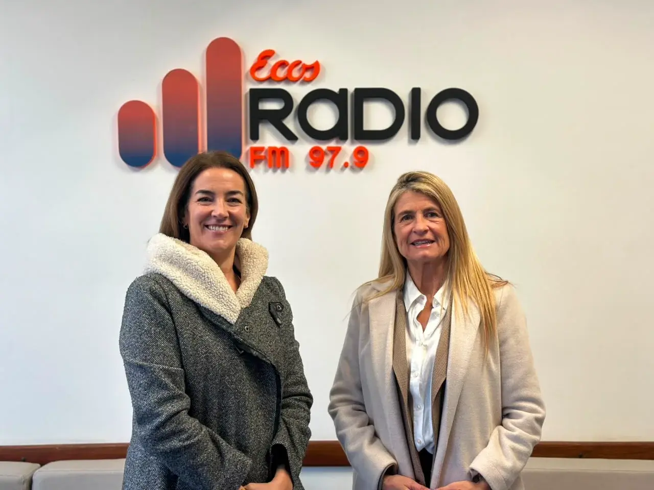 En Ecos Radio. Eugenia Kuhn y Silvina Besoin, integrantes del Departamento Judicial de Necochea