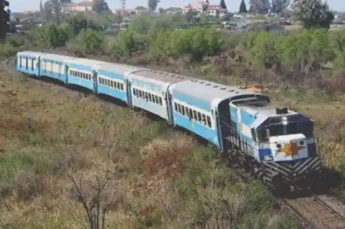 El GEN solicitó el regreso del tren   