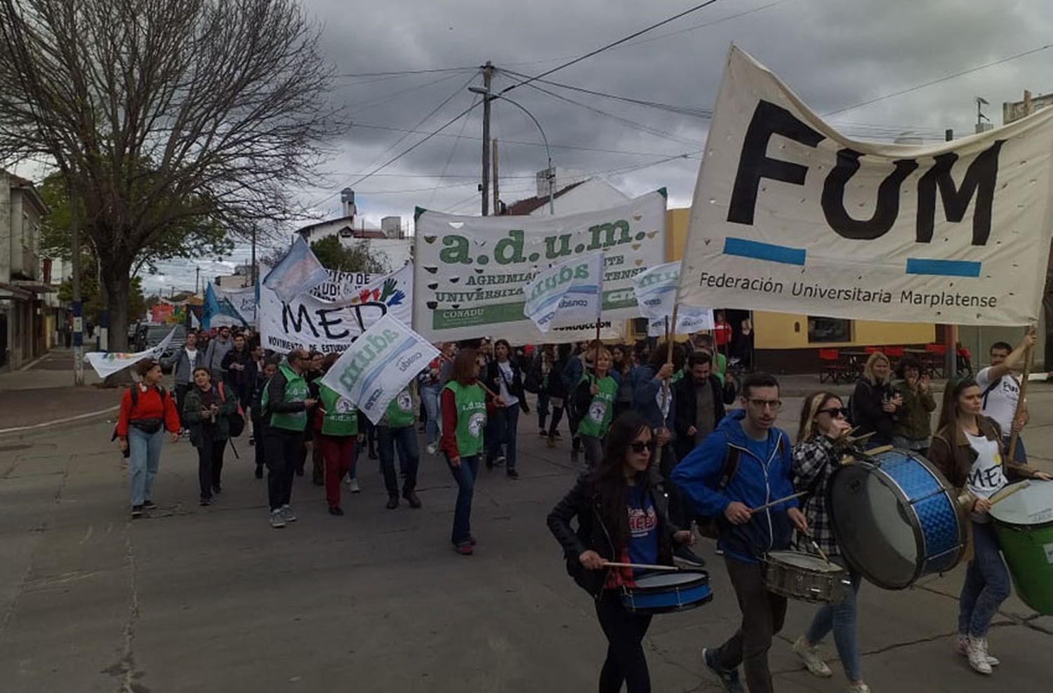 Estudiantes universitarios volvieron a reclamar por el boleto estudiantil