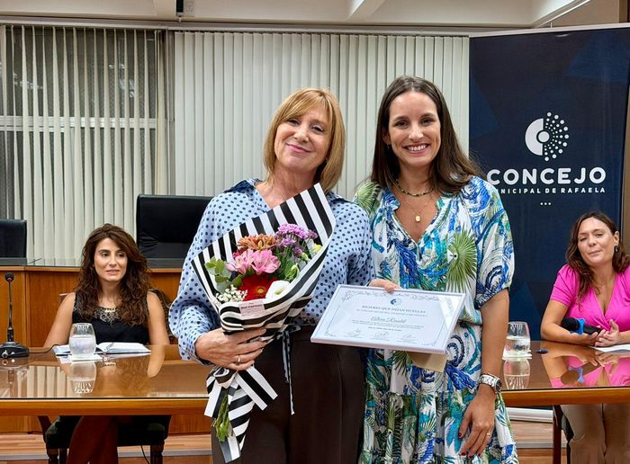 El Concejo Municipal reconoció a mujeres destacadas en una nueva edición de “Mujeres que dejan huellas” - 1