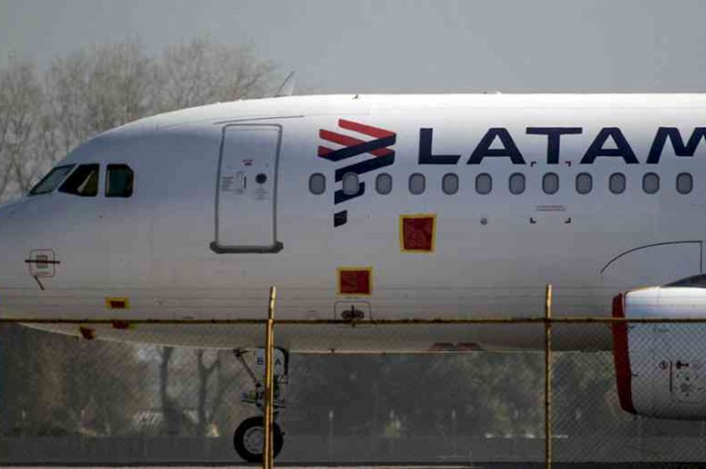 Avión