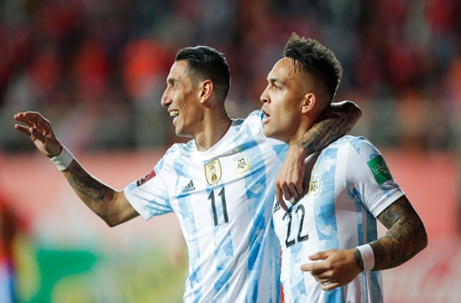 Argentina, con muchas bajas, defiende su invicto ante una urgida Colombia