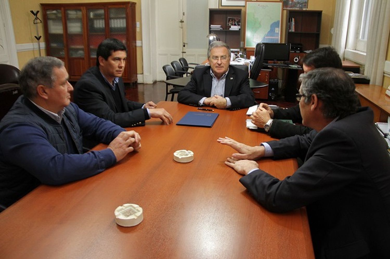 Se firmó el convenio de afectación de la Draga Rex