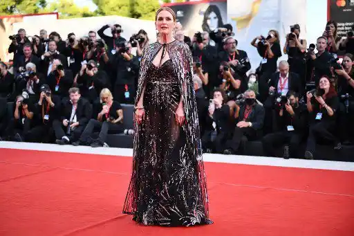 Julianne Moore es la presidenta del jurado del festival de cine de Venecia. Foto AFP