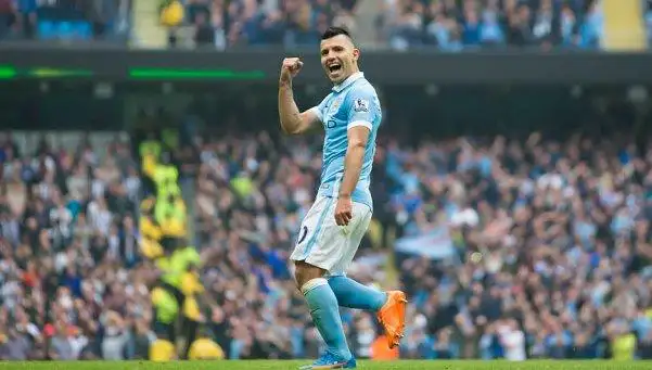 El City lo dio vuelta gracias al Kun Agüero