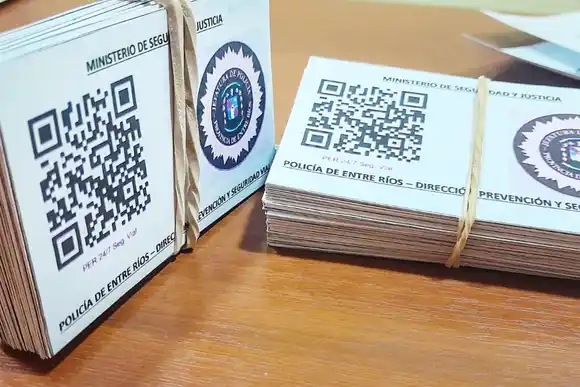 Se implementó una tarjeta con código QR para brindar información referida a una conducción segura