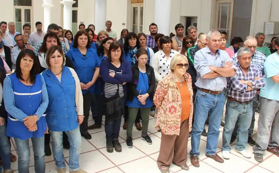LOBERIA: Reconocimiento a municipales