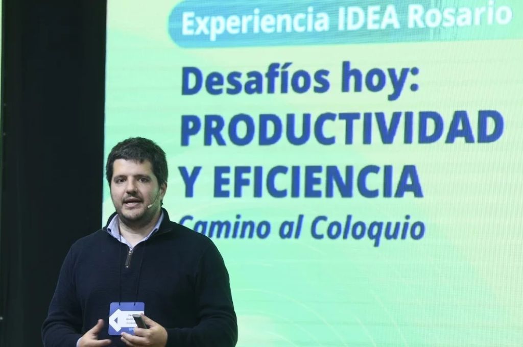 "Está creciendo el número de ciudadanos en el mundo que piensan que no cambia tanto" si participan de los comicios, advirtió Knopoff.