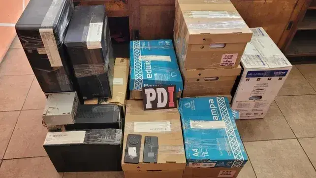 Cuatro aprehendidos tras allanamientos por una causa de presunto vaciamiento de una empresa de transporte