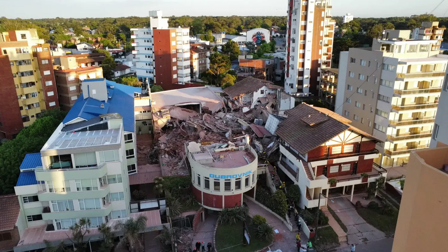 Falleció la última víctima del colapso del Hotel Dubrovnik en Villa Gesell