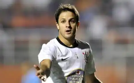 San Lorenzo saca ventaja para traer al Burrito Martinez 