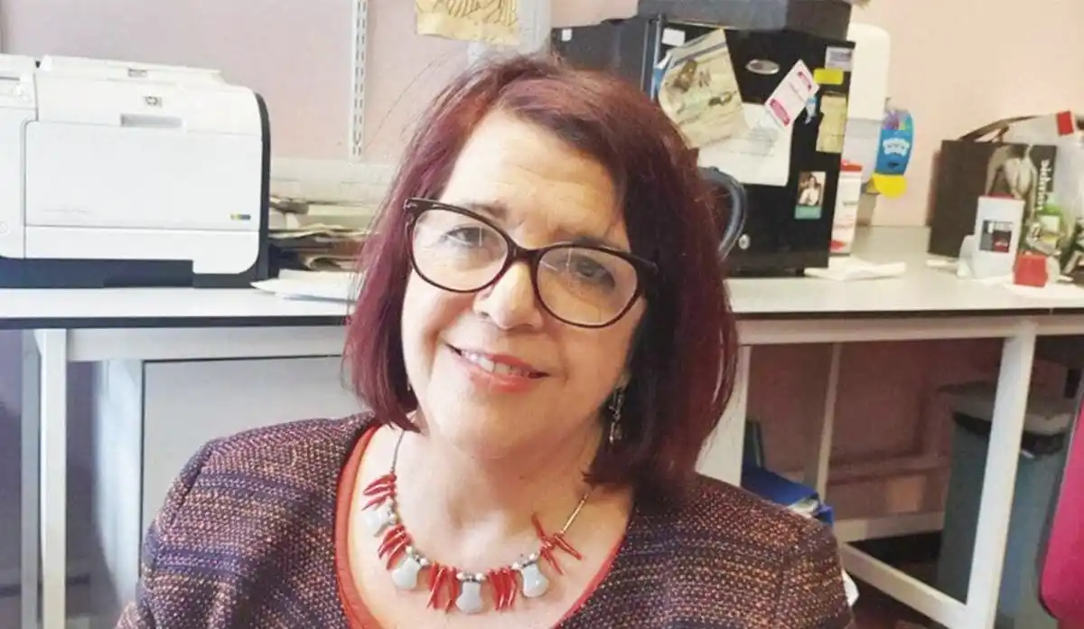 Patóloga argentina distinguida en Inglaterra desmintió a Ginés González García