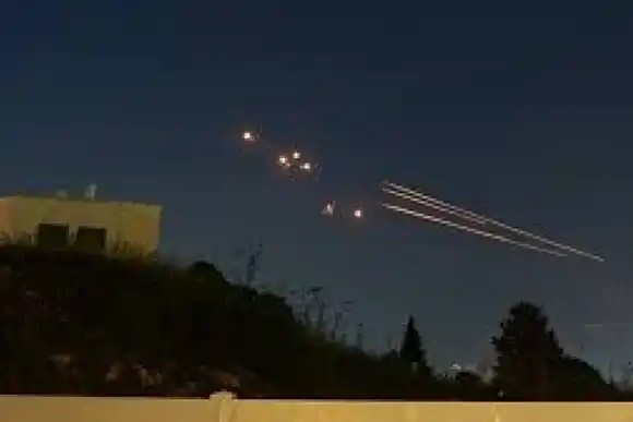 Israel atacó una base militar en Irán como represalia