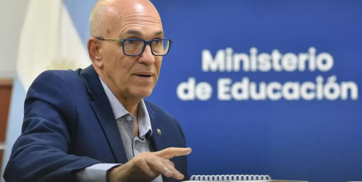 Debloc anunció las “trayectorias únicas” para todos los niveles educativos