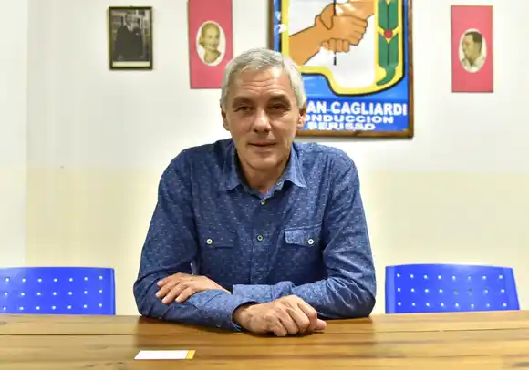 El kicillofismo bancó a Cagliardi, quien criticó a Cristina tras su candidatura y dijo: "Es fácil ganar en la Tercera"