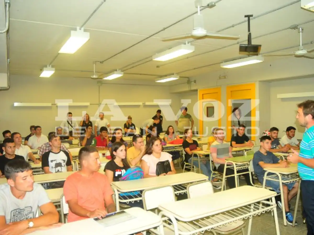 El Cres podría sumar carreras de la Universidad Nacional de Rafaela