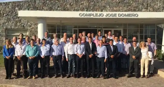 Intendentes del FpV se reunieron en Bolívar por el destino de la FAM