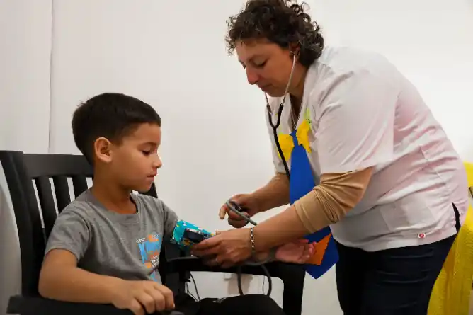 Exitosa jornada de control de salud infantil benefició a 66 niños en el CAPS San Cayetano