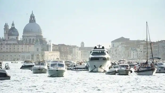 La Unesco da un año más a Italia para reducir el exceso de turismo en Venecia