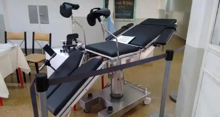 Donación de la  termoeléctrica al hospital