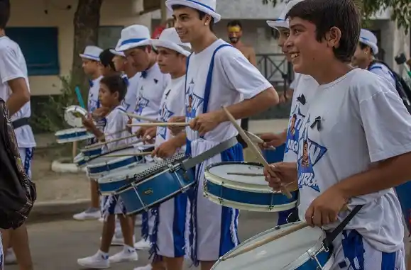 Empiezan los carnabarriales de MOMO 2019