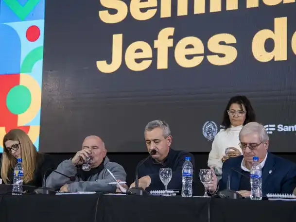 Rosario firmó un convenio para potenciar el alto rendimiento deportivo