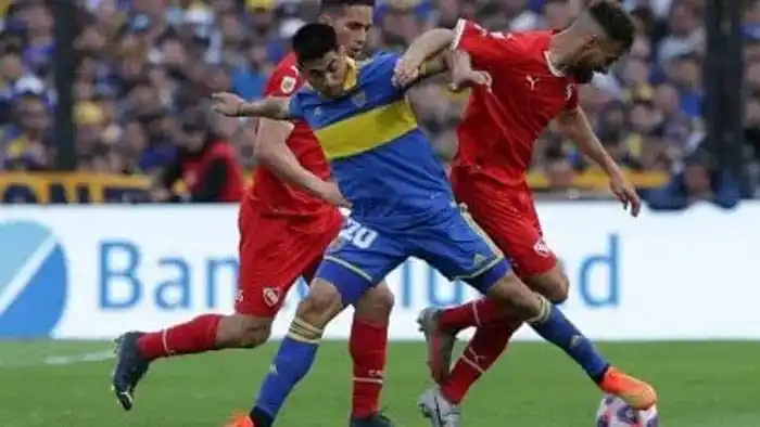 Boca ante  Independiente,  por el amistoso  de verano