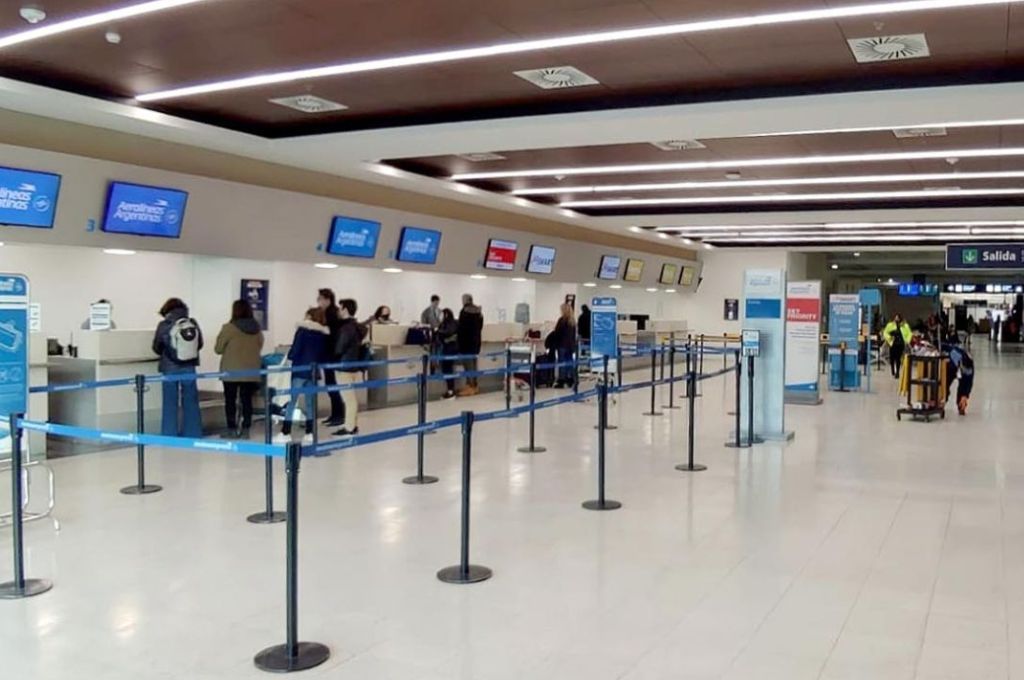 ¿No habrá vuelos en Semana Santa?: amenazan con un paro nacional en todos los aeropuertos