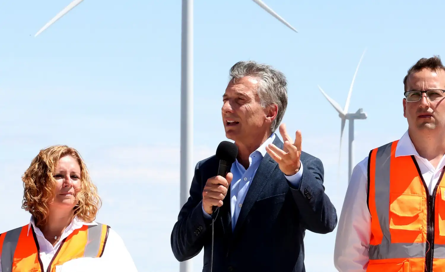 Macri afirmó que su gobierno transformará “de raíz” al país