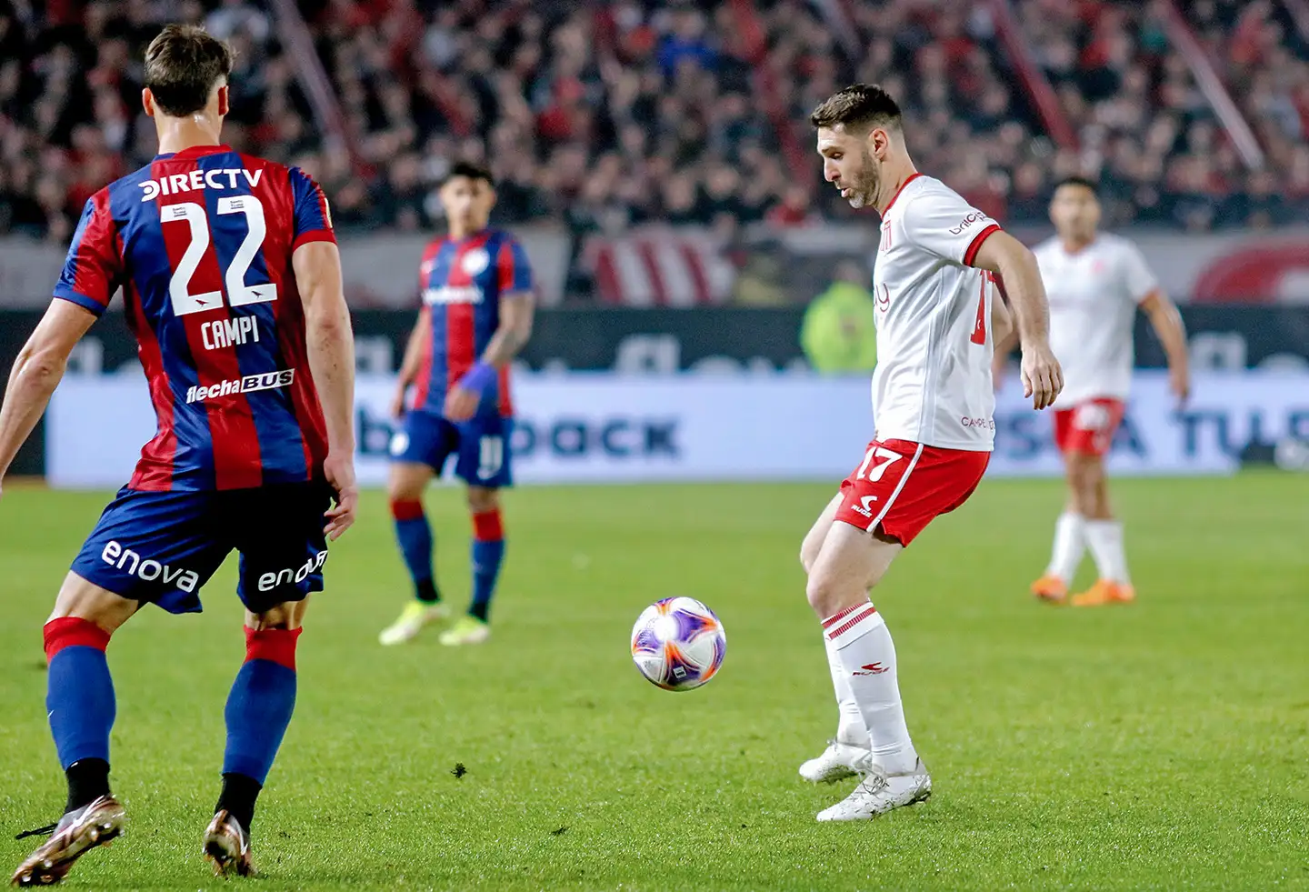 Boselli, ante la marca de Campi.