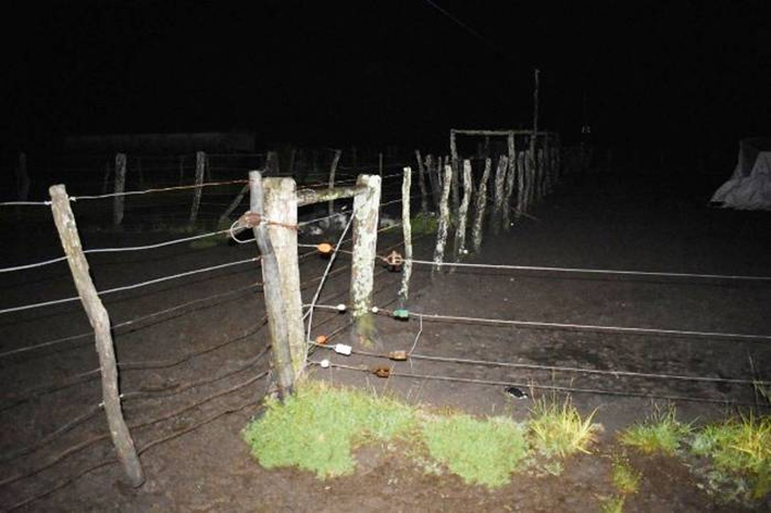 Un hombre murió  electrocutado en zona de la  comuna �SEl Cimarrón⬝