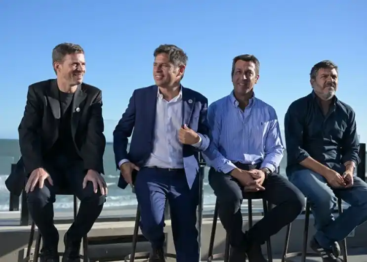 El gobernador Axel Kicillof encabezó una nueva Conferencia de Verano en Quequén.