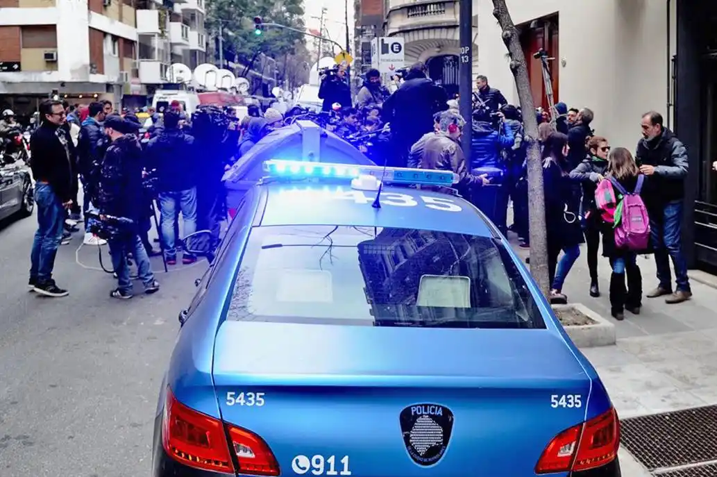Allanaron viviendas de Cristina Kirchner