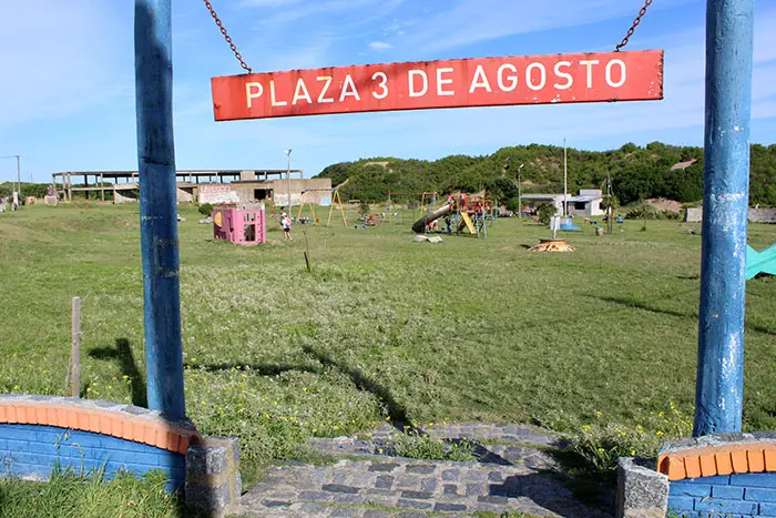 Festejo con la familia en la plaza 3 de agosto